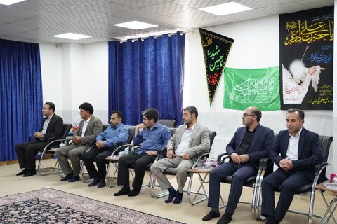 تصاویر دیدار رئیس دانشگاه پیام نور لرستان با نماینده ولی فقیه در استان