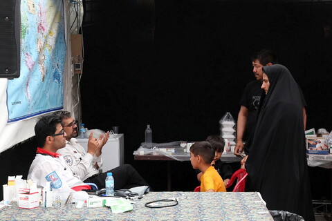 تصاویر/  پذیرایی و اسکان زائرین اربعین حسینی در موکب امامزاده سیدجمال‌الدین (ع) قم