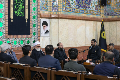 تصاویر/ دیدار مدیران رسانه‌ای خراسان رضوی با تولیت آستان قدس رضوی