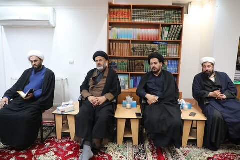 تصاویر/ دیدار مرکز رسیدگی به مساجد استان با نماینده ولی فقیه در استان سمنان