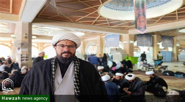 इंटरव्यूः धर्म के प्रचार में सफलता की शर्त "ख़िदमत में नियत का खालिस होना" हैः  हुज्जतुल इस्लाम महदी हैदराबादी इंटरव्यूः धर्म के प्रचार में सफलता की शर्त "ख़िदमत में नियत का खालिस होना" हैः  हुज्जतुल इस्लाम महदी हैदराबादी