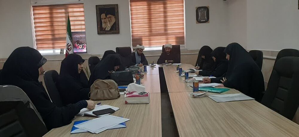 اجلاسیه رابطین طرح مدارس امین در شهرستان‌های استان بوشهر برگزار شد  