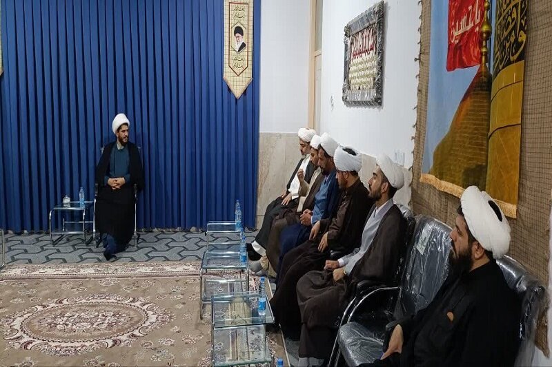 تقدیر از مبلغین اربعین حسینی قصرشیرین در آستانه روز مسجد+عکس