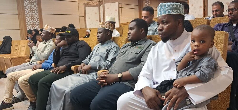 Kikao maalumu na wanafunzi wa Tanzania, Malawi na Burundi chafanyika Qum Irani, kikiwa na maudhui ya kumkuza mwanafunzi katika ngazi ya kutumia fani mbali mbali za kisasa