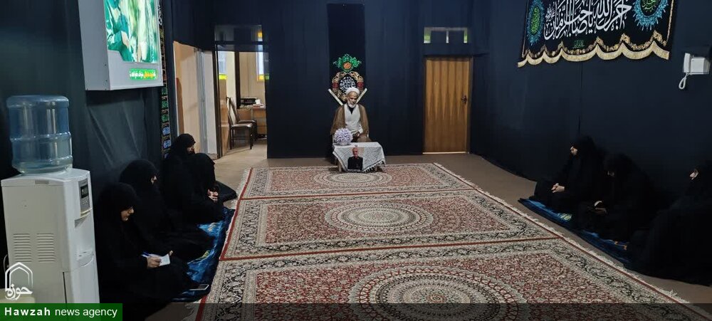 تصاویر/ جلسه اخلاق مرکز مدیریت حوزه علمیه خواهران‌ استان‌کرمان