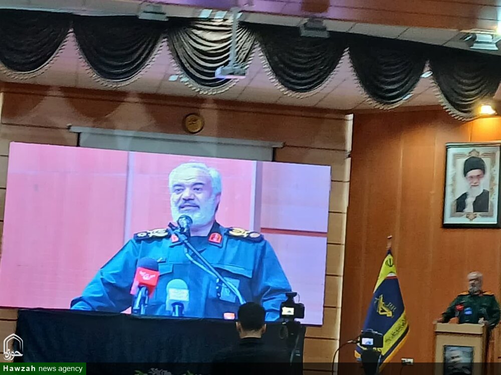 سپاه پاسداران خادم مردم است و این مسیر تا ظهور ادامه دارد