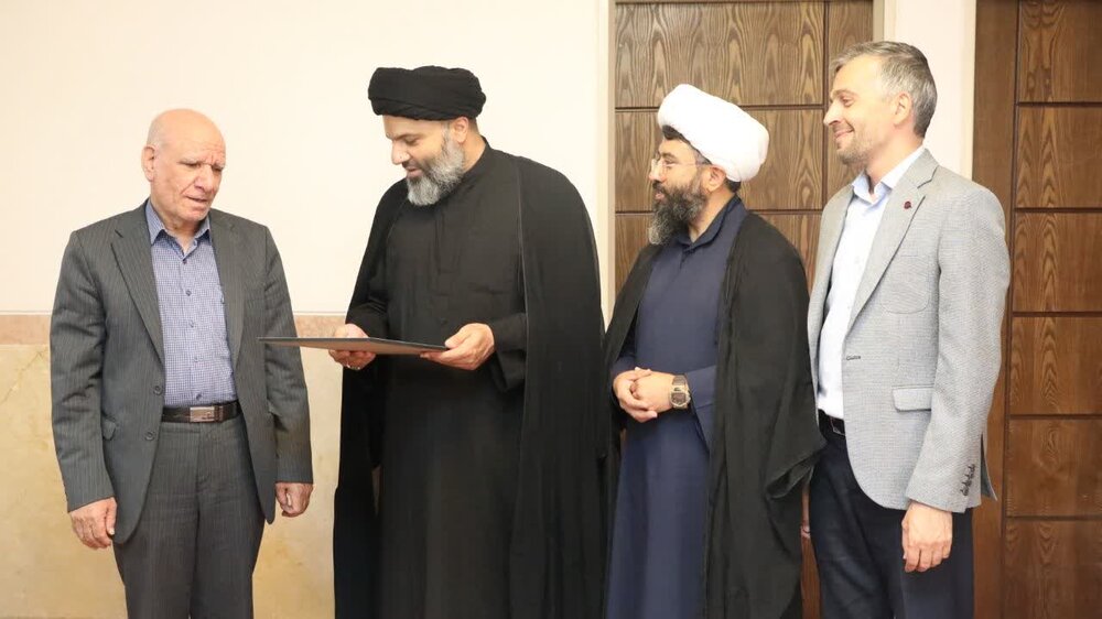 تقدیر مدیر حوزه علمیه استان یزد از مهندس توکلی