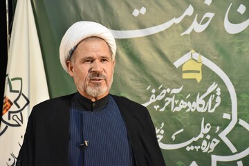 ترویج مکتب عاشورا و تبیین فرهنگ رضوی، تبلیغ انسانیت است