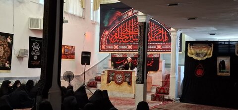 تصاویر/برگزاری مراسم عزاداری دهه آخر ماه صفر در مدرسه علمیه الزهرا(س) اراک