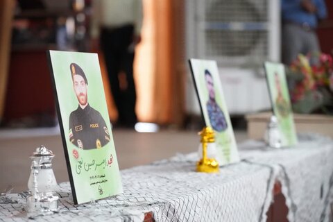 تصاویر مراسم تودیع و معارفه فرمانده انتظامی لرستان