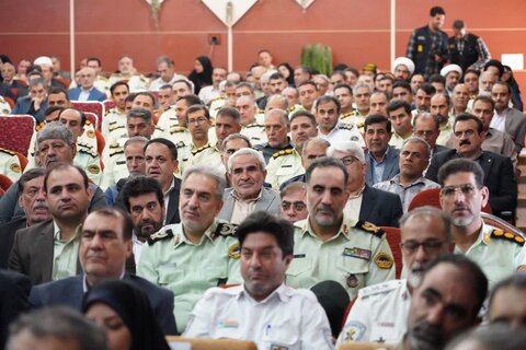 تصاویر مراسم تودیع و معارفه فرمانده انتظامی لرستان