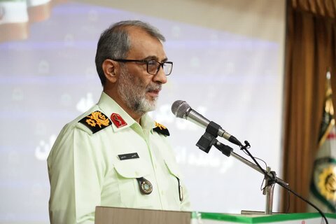 تصاویر مراسم تودیع و معارفه فرمانده انتظامی لرستان