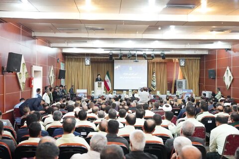 تصاویر مراسم تودیع و معارفه فرمانده انتظامی لرستان