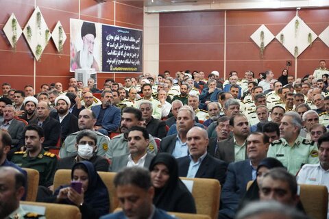 تصاویر مراسم تودیع و معارفه فرمانده انتظامی لرستان