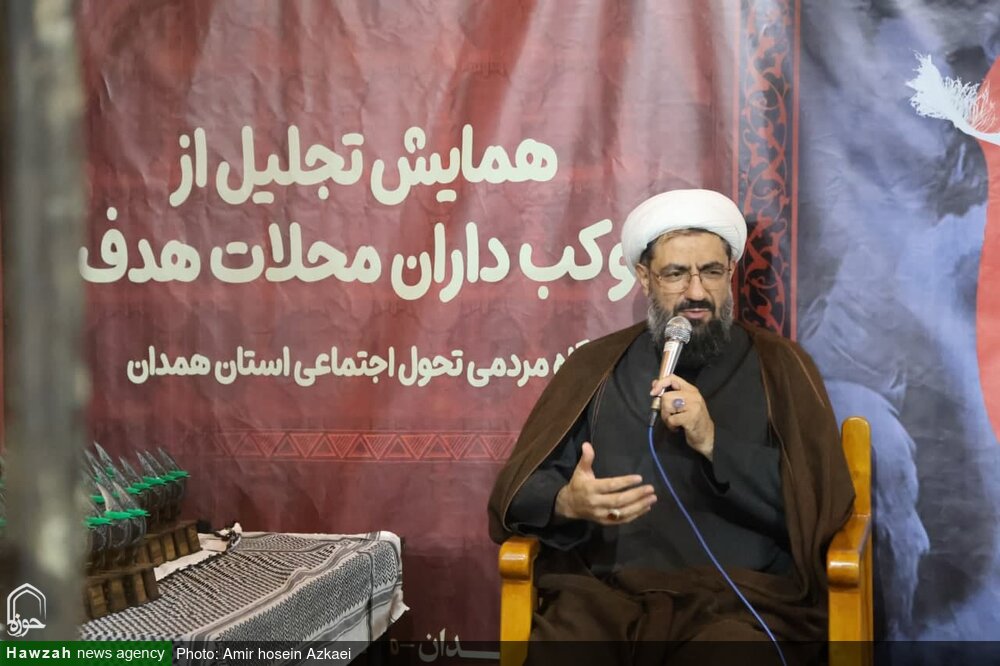 کار فرهنگی در جامعه تعطیل‌بردار نیست