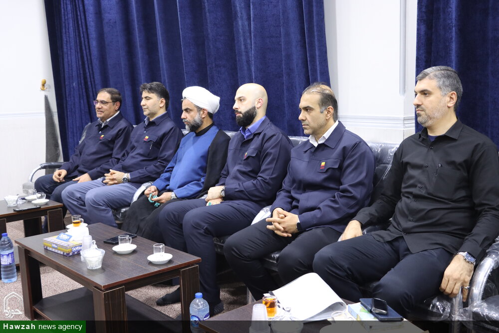 دیدار مدیران شرکت فولاد خوزستان با نماینده ولی فقیه در خوزستان
