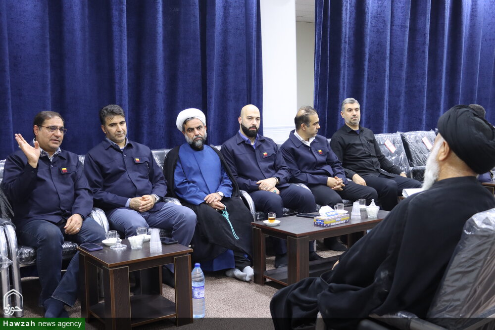 دیدار مدیران شرکت فولاد خوزستان با نماینده ولی فقیه در خوزستان