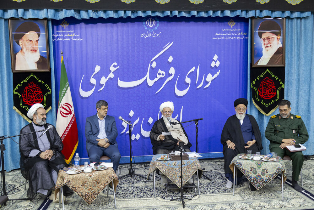 تأکید امام جمعه یزد بر اهمیت مسائل دینی و اخلاقی در ورزش استان