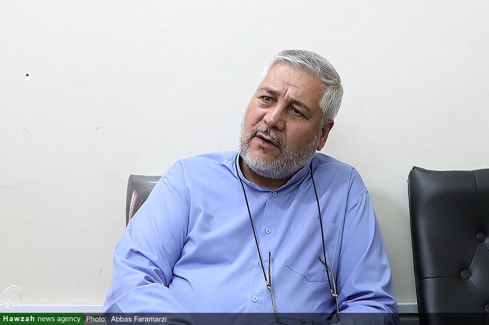 ایده نوآورانه یک دانشآموخته حوزه برای تولید انرژی خورشیدی از فضاهای بلااستفاده شهری