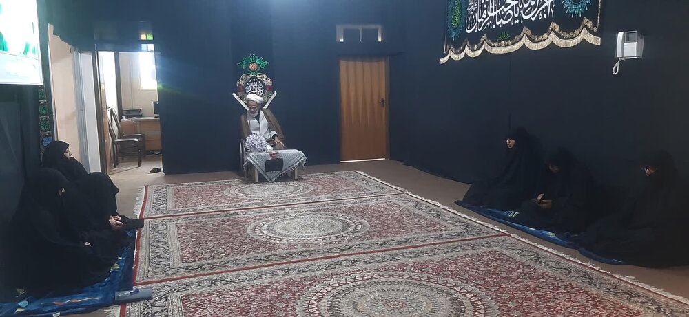 تصاویر/ مراسم سوگواری پایان صفر در مرکز مدیریت حوزه علمیه خواهران استان کرمان