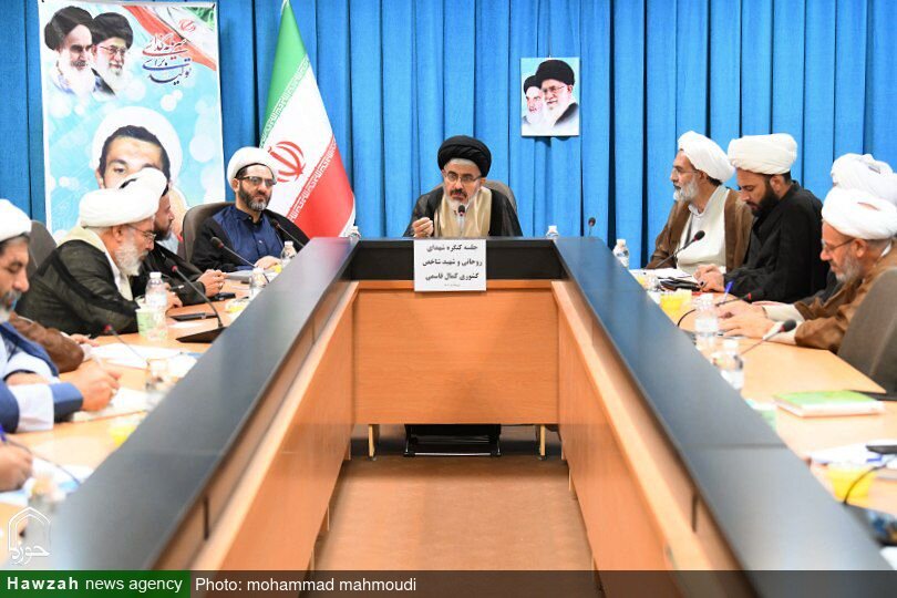 شهدا، عزت و شرافت را برای ملت ایران رقم زدند