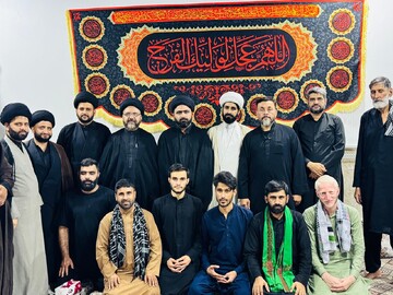 روحانی کشمیری: نیت خالص و توسل به اهل‌بیت (ع) رمز موفقیت و سربلندی طلاب است