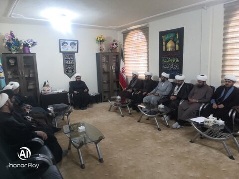 تصاویر/جلسه روحانیون شهرستان چرداول