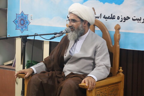 تصاویر /آغاز دوره میثاق طلبگی برای داوطلبان ورود به حوزه علمیه هرمزگان