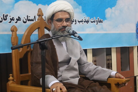 تصاویر /آغاز دوره میثاق طلبگی برای داوطلبان ورود به حوزه علمیه هرمزگان