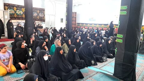 تصاویر/برگزاری نمایش مذهبی اشک خدا در ساوه