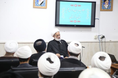 تصاویر / اجلاسیه مدیران حوزه علمیه خوزستان با محوریت مسائل آموزشی، تربیتی برگزار شد