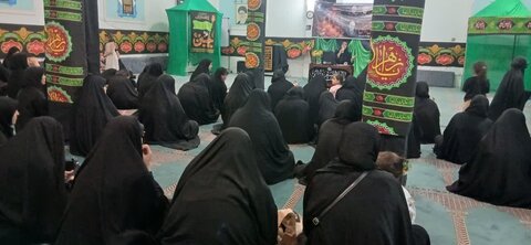 تصاویر/برگزاری مراسم دهه آخر ماه صفر توسط مدرسه علمیه الهیه ساوه