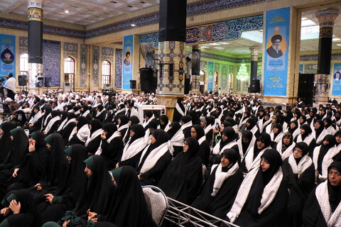 تصاویر/ سومین همایش ملی تکریم از فعالان و دست اندرکاران مساجد سراسر کشور با عنوان " مثل نصرالله"