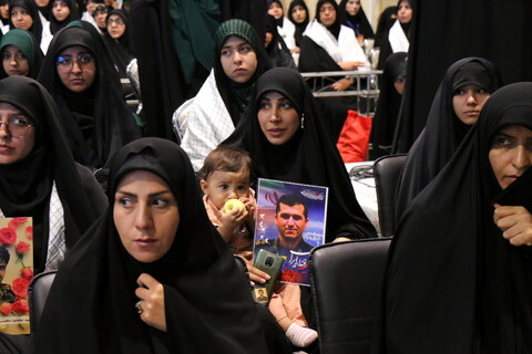 تصاویر/ سومین همایش ملی تکریم از فعالان و دست اندرکاران مساجد سراسر کشور با عنوان " مثل نصرالله"