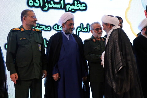 تصاویر/ سومین همایش ملی تکریم از فعالان و دست اندرکاران مساجد سراسر کشور با عنوان " مثل نصرالله"