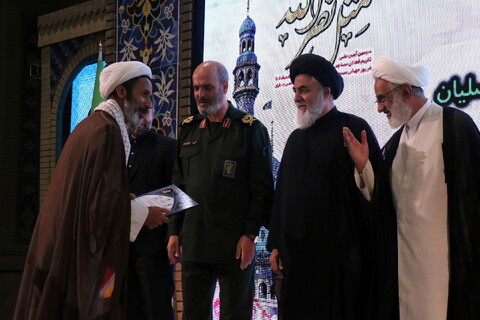 تصاویر/ سومین همایش ملی تکریم از فعالان و دست اندرکاران مساجد سراسر کشور با عنوان " مثل نصرالله"