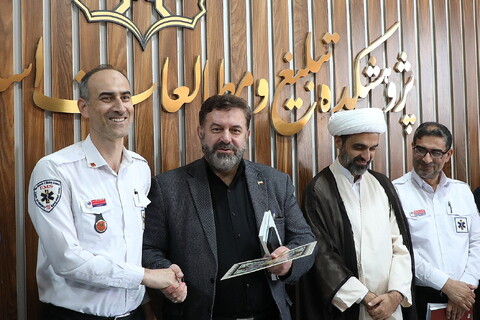 تصاویر/  مراسم رونمایی از کتاب‌های «رزم سلامتی» «محرم و کرونا»