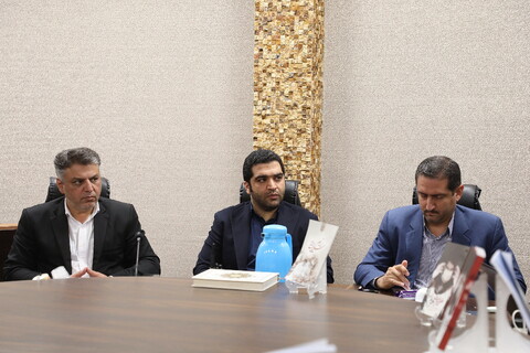 تصاویر/  مراسم رونمایی از کتاب‌های «رزم سلامتی» «محرم و کرونا»