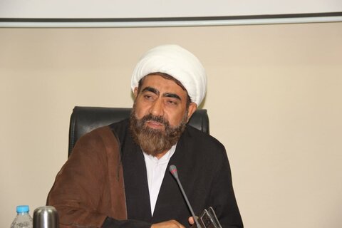 تصاویر / نشست هم اندیشی مبلغین امین حوزه علمیه استان قزوین