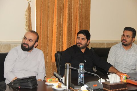 تصاویر / نشست هم اندیشی مبلغین امین حوزه علمیه استان قزوین