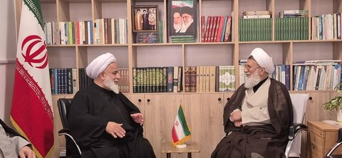 تصاویر / دیدار رئیس  سازمان عقیدتی‌سیاسی ارتش با امام‌جمعه شهرستان آبیک