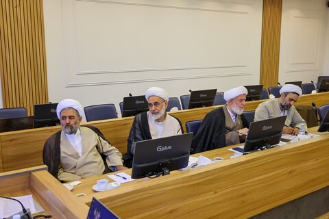 عکس | جلسه شورای عالی مدیریت حوزه علمیه آذربایجان شرقی