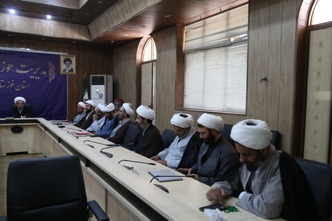 تصاویر/تشکیل سه کارگروه تخصصی در اجلاسیه مدیران حوزه علمیه خوزستان