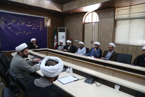 تصاویر/تشکیل سه کارگروه تخصصی در اجلاسیه مدیران حوزه علمیه خوزستان