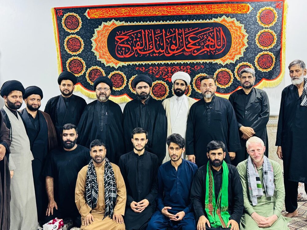 روحانی کشمیری: نیت خالص و توسل به اهلبیت (ع) رمز موفقیت و سربلندی طلاب است