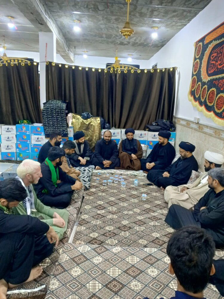 روحانی کشمیری: نیت خالص و توسل به اهلبیت (ع) رمز موفقیت و سربلندی طلاب است