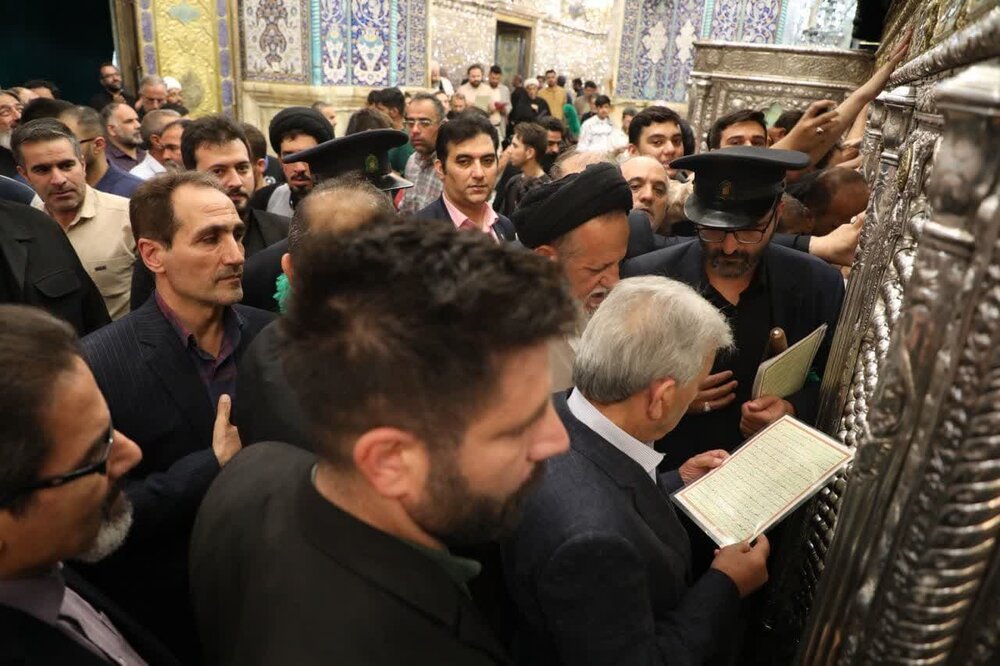 تشرف وزیر کشاورزی پاکستان به حرم حضرت معصومه(س)