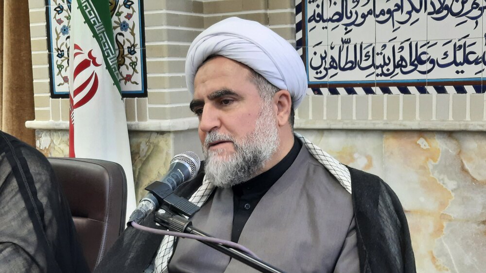 دشمن با «جنگ ترکیبی» به دنبال ضربه فرهنگی به جامعه اسلامی است