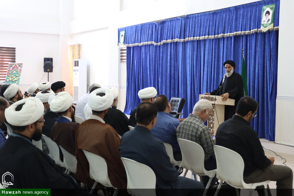 نقش نماز در مساجد و مدارس را باید بین نسل جوان افزایش داد