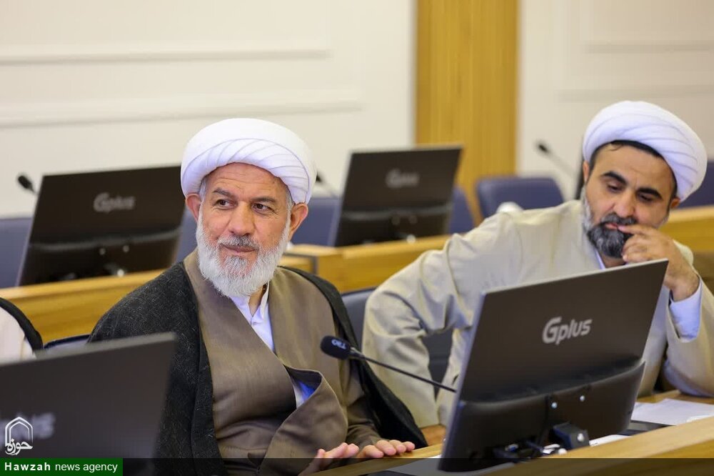 جلسه شورای حوزه علمیه آذربایجان شرقی برگزار شد+ عکس